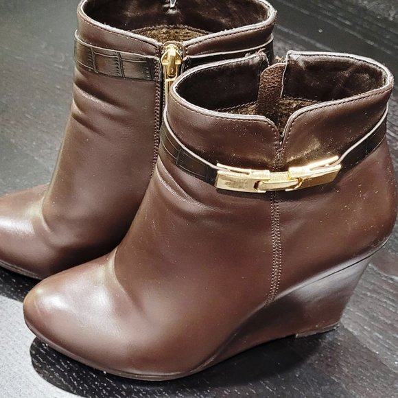 Ela Brown Leather Round Toe Lace Up Wedge Heels Ankle Boots Booties - Picture 3 of 7